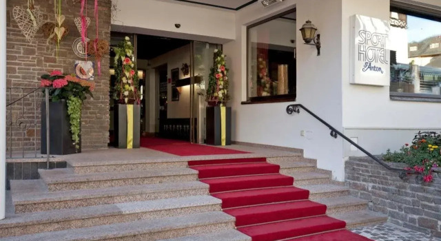 Sporthotel St. Anton, Забронировать Отель Санкт-Антон-ам-Арльберг Санкт-Антон, рядом с Train Station Sankt Anton am Arlberg