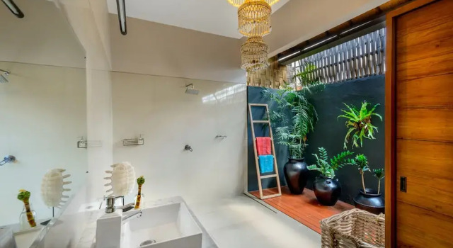 Villa Bloom 2,5 Bedroom, Reservar Vila Hotéis em Bali com piscina, Piscina