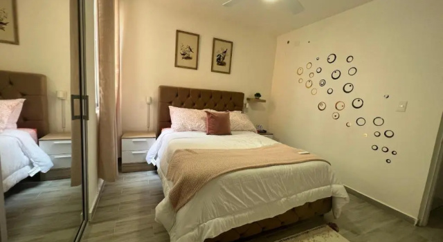 Lovely 3 Bedroom Condo Near Downtown And Foodies
