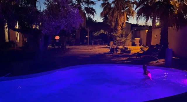 Вилла Deluxe Villa spacieuse avec piscine 350m2 5 chambres terrain de 1500m2 arboré parking privé