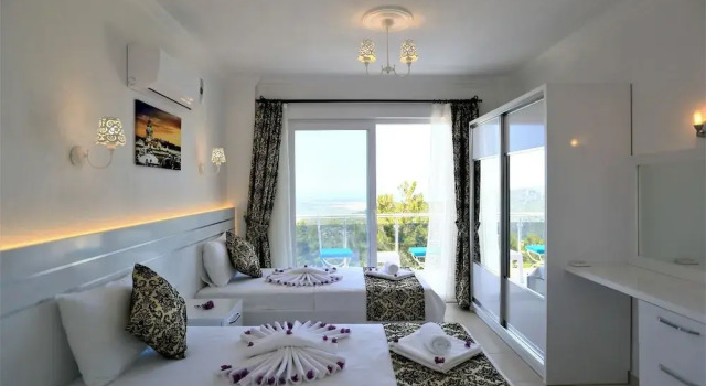 KAL1380 Villa Sahin 2 Bedrooms, Rezerwuj Willa Kas Mediterranean Region Turkey