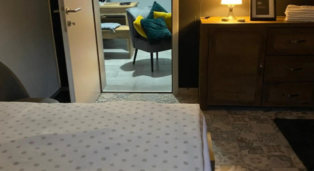Rooms & Apartment ZALA Air-conditioned near Airport, Забронировать Апартаменты/квартира Отели в центре Церклье-на-Гореньскем, в центре