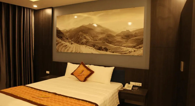 Hera Halong Hotel
