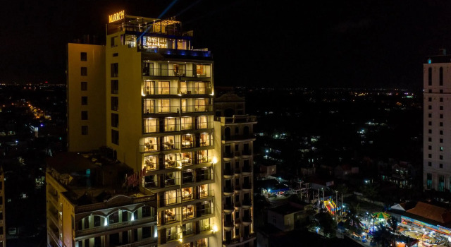 The Marron Hotel