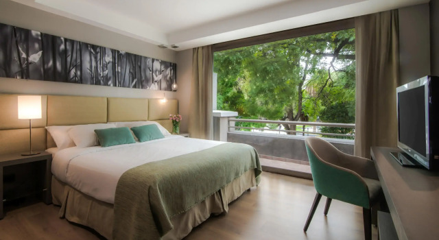 Portal Plaza Suites