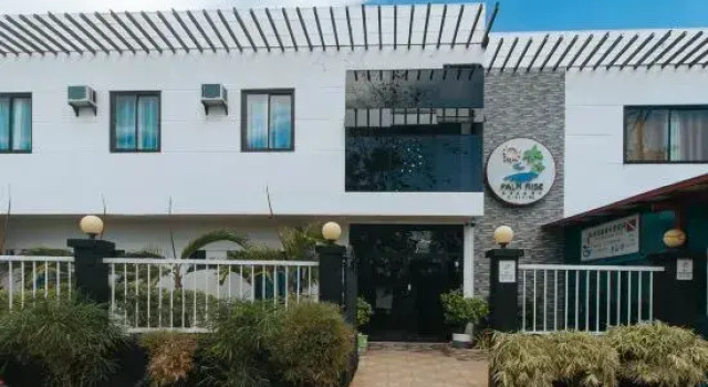 RedDoorz Plus at Palm Rise K Diving Resort Panglao Bohol