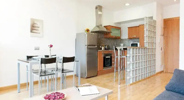 Апартаменты с 2 комнатами с балконом MH Apartments S. Familia