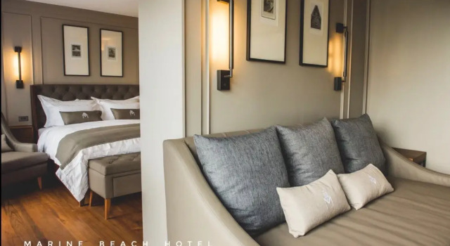 Люкс с видом на город Marine Beach Hotel Pattaya - SHA Plus