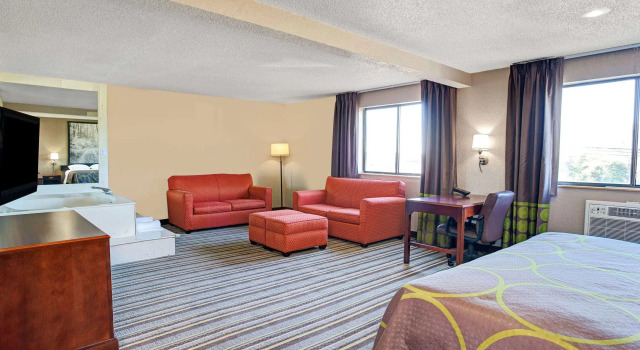 Super 8 by Wyndham Roseville/Detroit Area, Boek Mini-hotel Hotels in Mt Clemens met ontbijt, Ontbijt