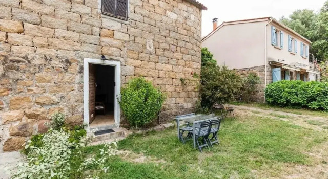 Petite Maison Campomoro Proche Plage, Varaa Hotelli  