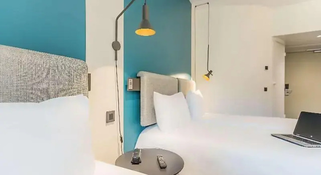 Трёхместный номер Standard Hotel ibis Lisboa Alfragide