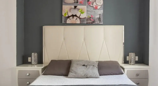 Simplistic Apartment in Granada near Generalife, Забронировать Апартаменты/квартира Гранада Granada Province, рядом с Базилика Сан-Хуан-де-Диос