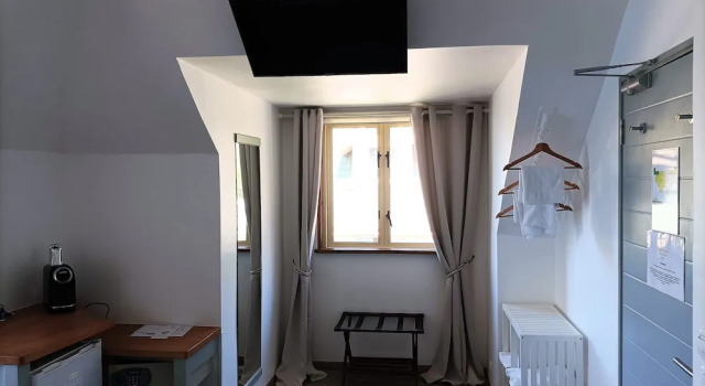 Affaires chambre Hôtel Hamaha Beach