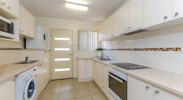 Апартаменты Como Apartments Gladstone
