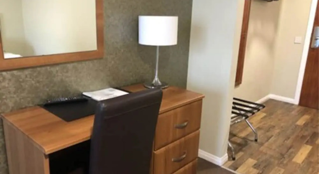 Двухместный номер Superior с видом на сад King Robert Hotel