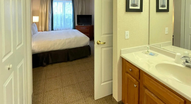 Двухместный люкс Smart Suites, an Ascend Collection Hotel
