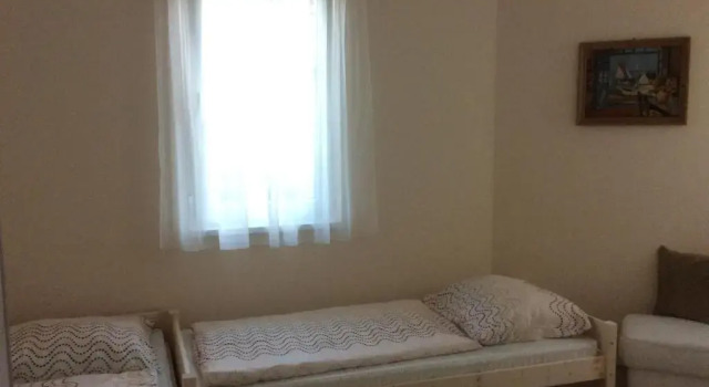 Mona Home, Book Hotel Hoteller i Western Transdanubia med parkering, Parkering