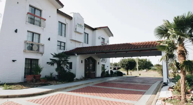 All Seasons Inn & Suites, Buchen Sie Hotel Memphis Tennessee