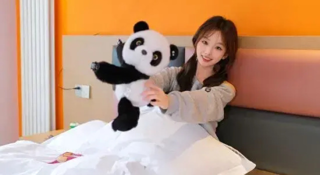 Люкс Yashe Light Residence Cinema Hotel (Zhengzhou 27 Wanda Chuangfu Xincheng Branch)