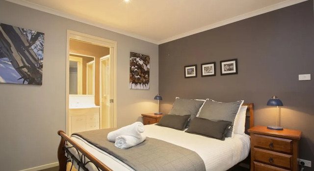 Acacia 2 - Luxurious Holiday Townhouse
