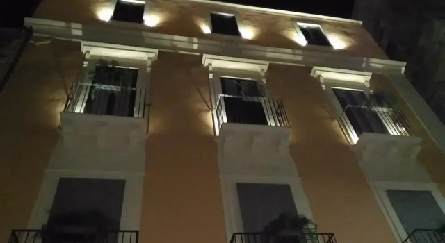 Preluna Central Palace, Забронировать Отель Катания Сицилия, рядом с Парк Вилла Беллини