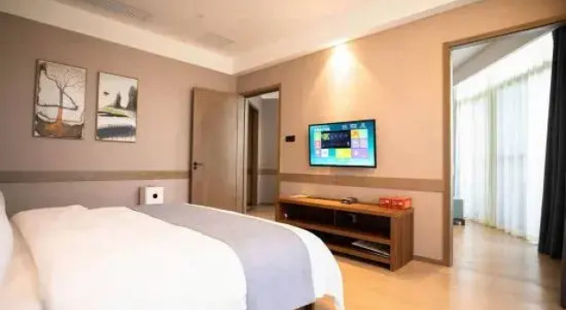 Люкс Miluo Metropark Eco Resor Hotel
