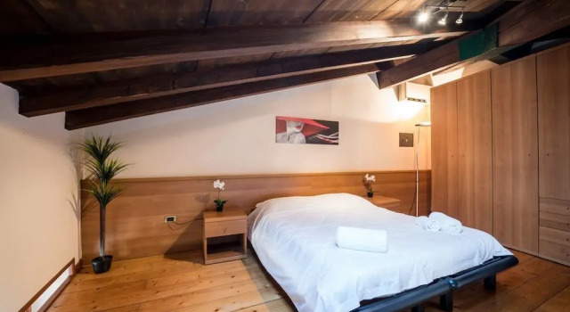Номер Standard Дуплекс Bright Apartments Desenzano - Monte Grappa