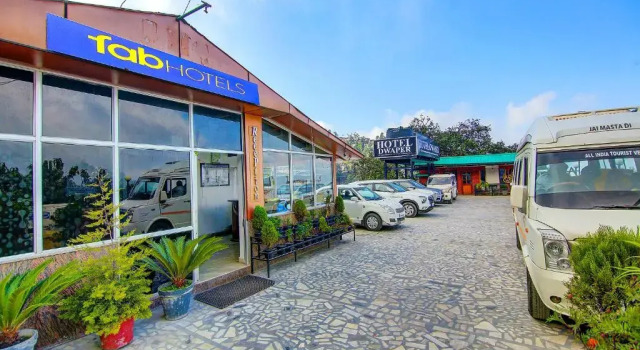 Fabhotel Dwaper, Rezervovat Hotel Mussoorie Uttarakhand