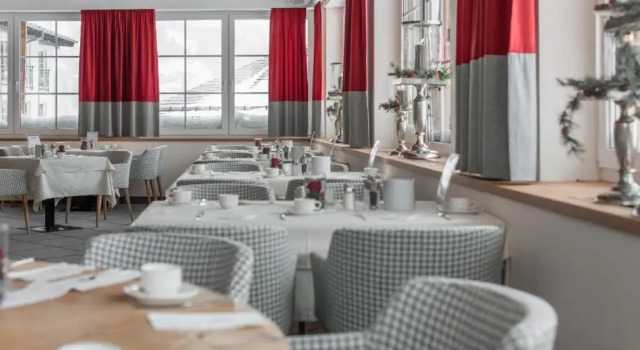 Sporthotel Edelweiss, Rezerwuj Hotel Obertauern Salzburg, w pobliżu Angerbahn
