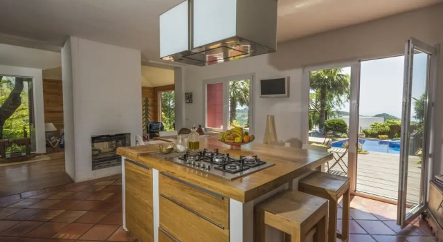 House With 4 Bedrooms in Tarifa, With Wonderful sea View, Private Pool