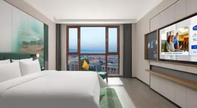 Одноместный люкс Business Hampton by Hilton Zhongwei Shapotou