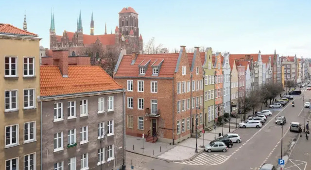Rooftop, 3 Levels, Old Town View by Downtown Apartments