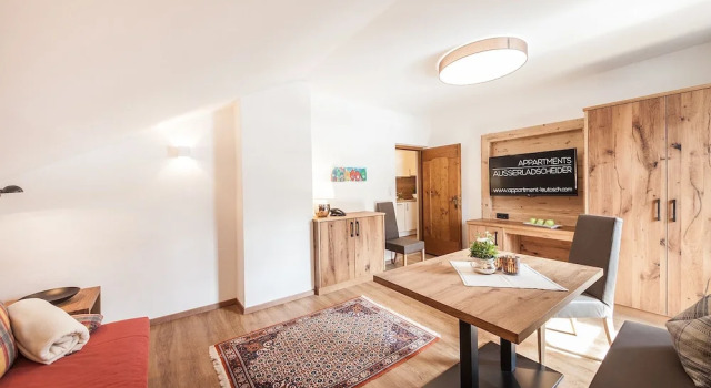 Апартаменты c 1 комнатой с балконом и с видом на горы Appartements Ausserladscheider