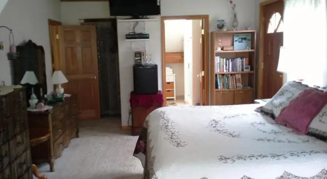 Powder Creek Ranch Bed and Breakfast, Buchen Sie Gasthaus Tillamook Oregon Coast