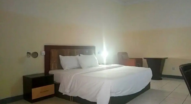 Люкс Peace Haven Hotel