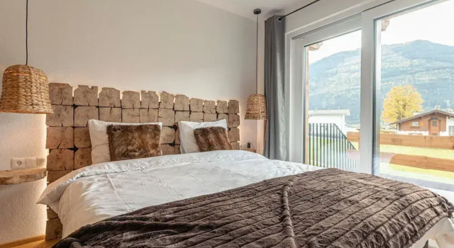 Luxurious Chalet With Sauna Near the Bathing Lake, Rezerwuj Chalet Hotele w Salzburg z parkingiem, Parking
