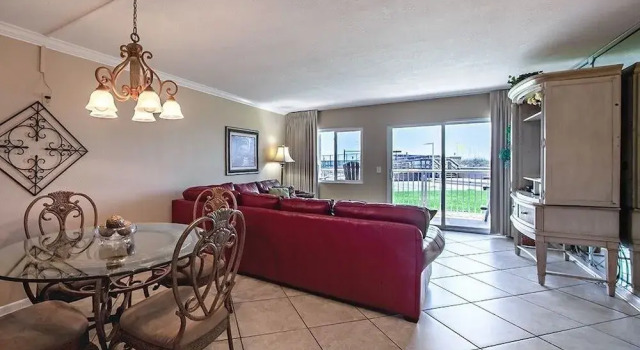 Gulf Shore Condo #103 - 1 Br condo by RedAwning, Varaa Huoneisto Destin Emerald Coast