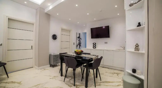 Apartment in Glyfada Center