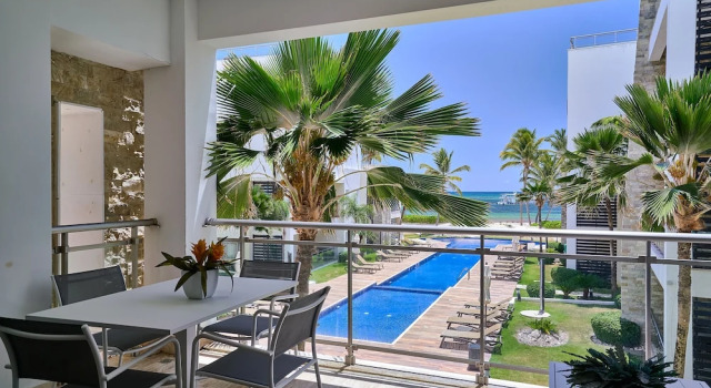 Номер Deluxe Costa Atlantica Beach Condos