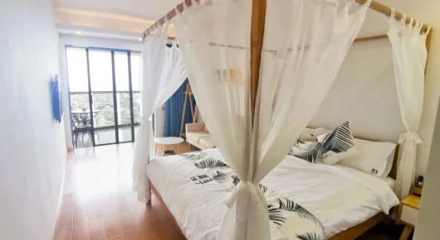 Люкс Deluxe Beihai yezi seaview garden balcony apartment