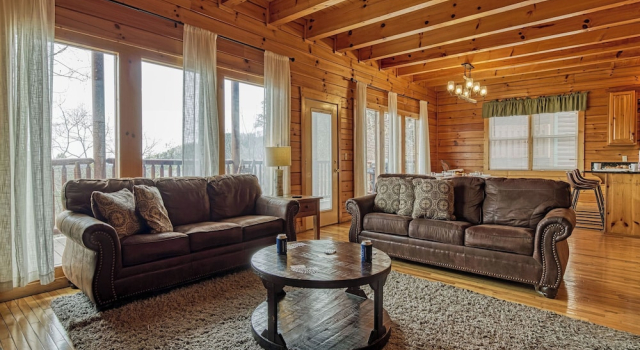 Lookout Lodge by Avantstay Sleeps 18 Hot Tub Game Room Movie Theater View