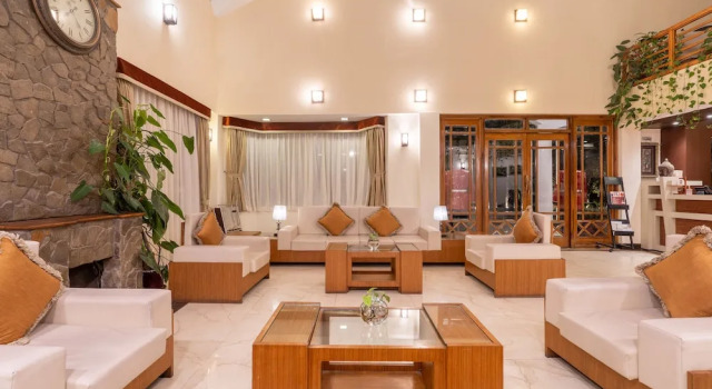 Summit Lillium Hotel & Spa