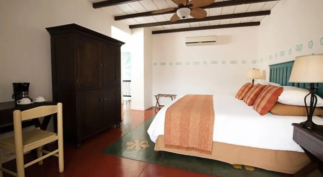 Двухместный полулюкс Hotel Isla de Flores