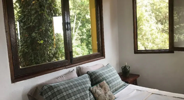 Pet Friendly Casa Studio in the Woods