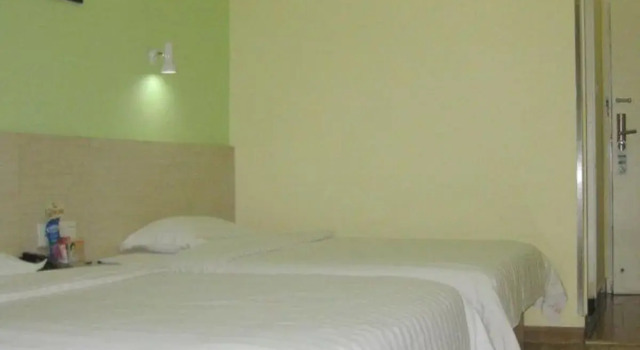 Sanyuan Hotel (Chenzhou Railway Station), Prenota Hotel Hotel a Chenzhou con parcheggio, Parcheggio