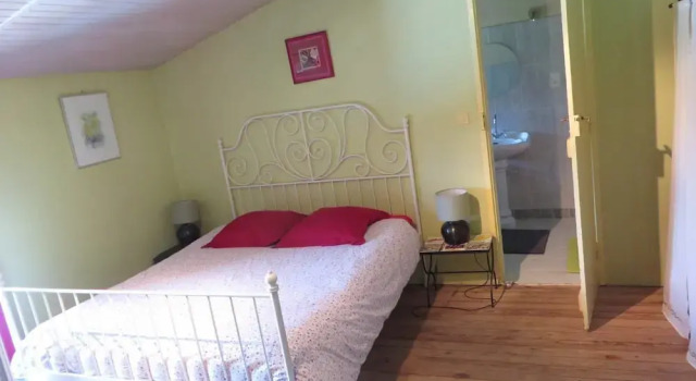 Le Vélo Vert, Book Hotel Hoteller i Entre-Deux-Mers med pool, Swimmingpool