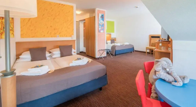 Четырёхместный семейный номер Standard Best Western Hotel München Airport