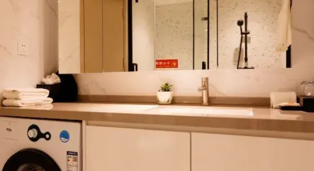 Люкс The Q Residence Vientiane