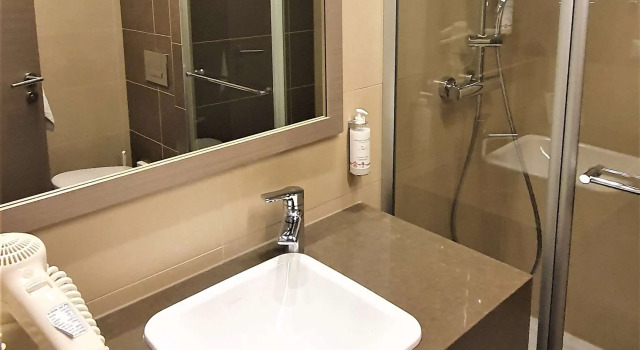 Двухместный номер Standard Golden Tulip Kassel Hotel Reiss