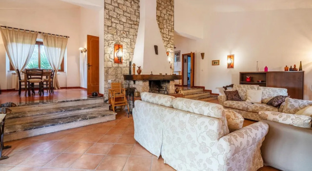 Nice Home in Saturnia With Wifi and 3 Bedrooms, Buchen Sie Hotel Saturnia 